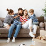 Prečo je dôležité zveriť čistenie vašej sedačky profesionálnej firme a aké vám to prináša výhody?